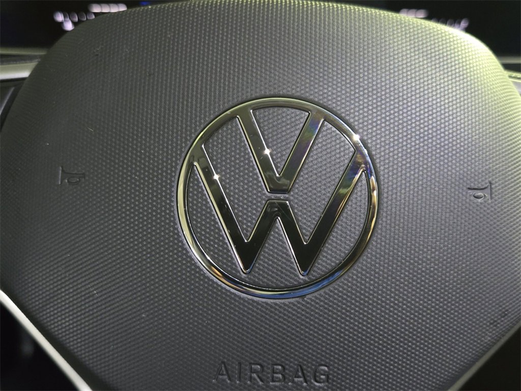 Certified 2023 Volkswagen Tiguan S image 27