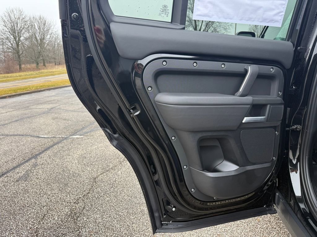 New 2026 Land Rover Defender 110 X image 13