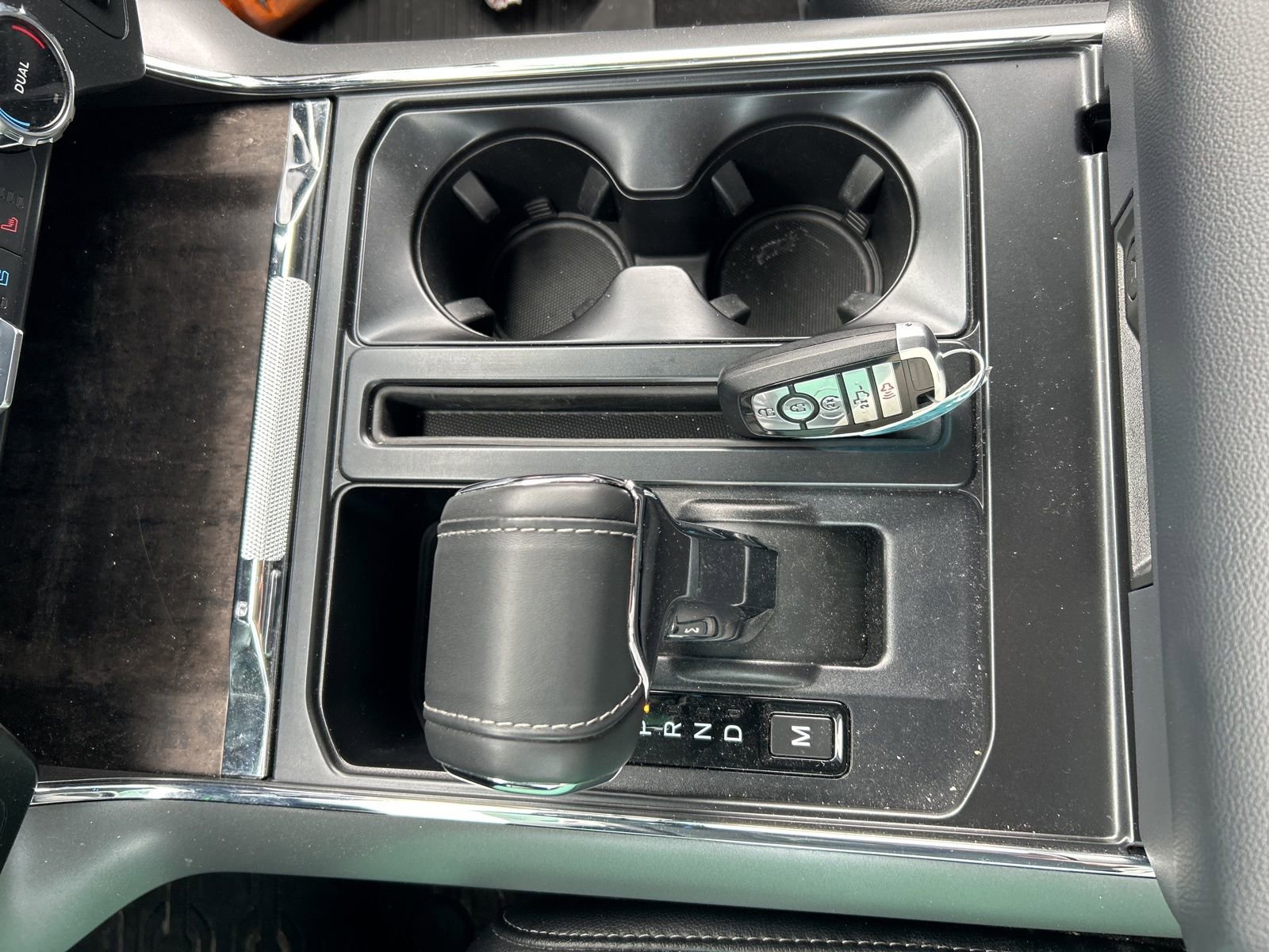 Used 2022 Ford F150 Lariat image 19