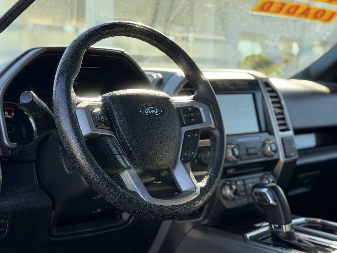 Used 2015 Ford F150 Platinum w/ Max Trailer Tow Package AWD/4WD image 17