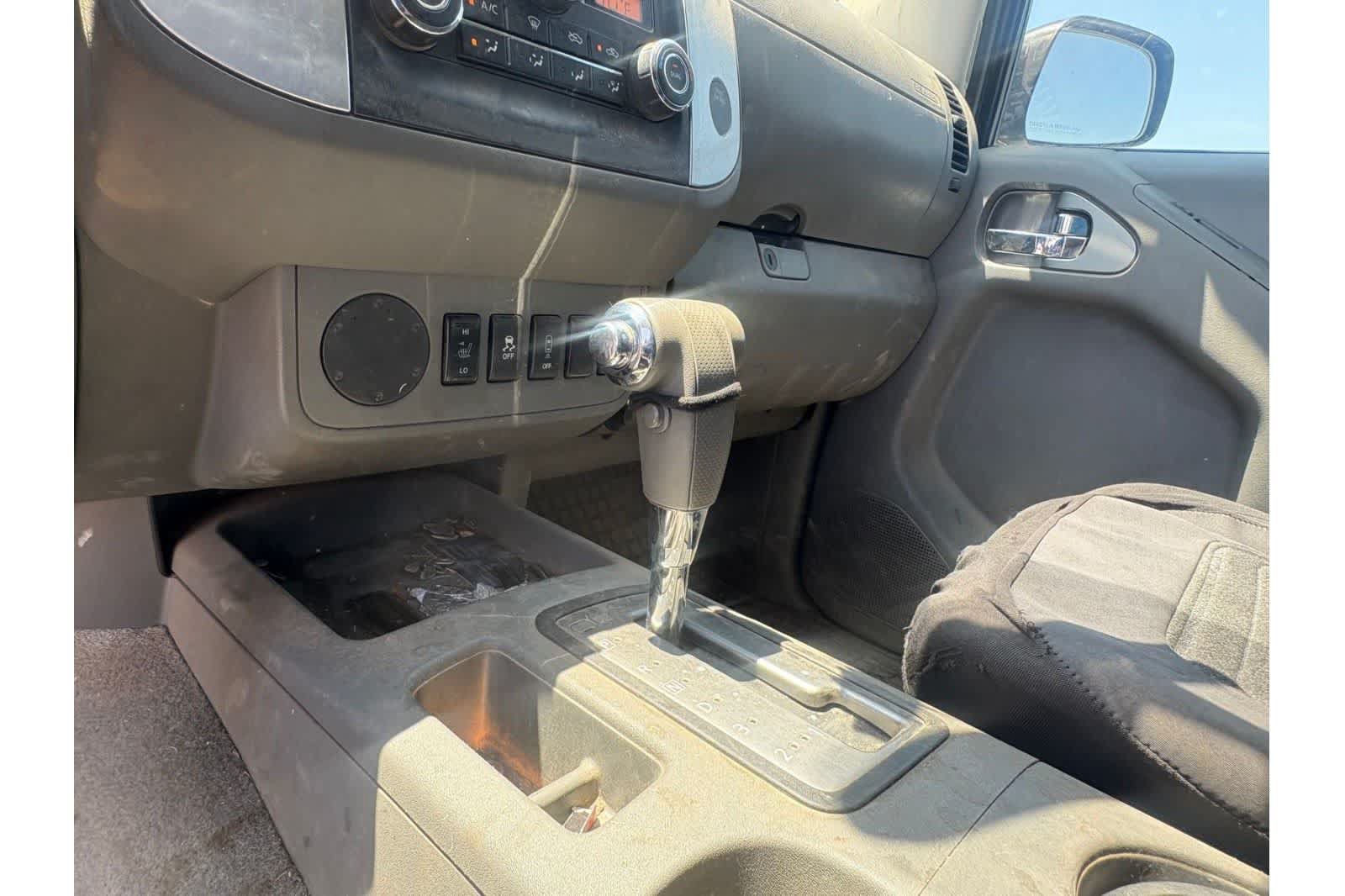 Used 2016 Nissan Frontier SV RWD image 22