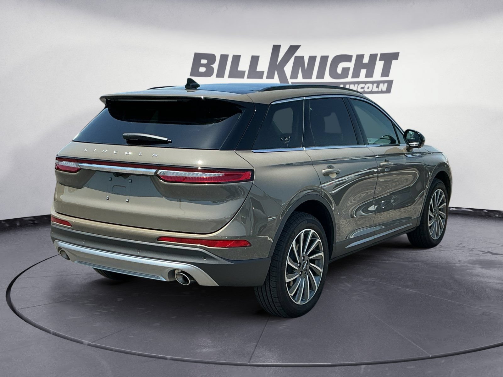 New 2026 Lincoln Corsair Reserve FWD image 5