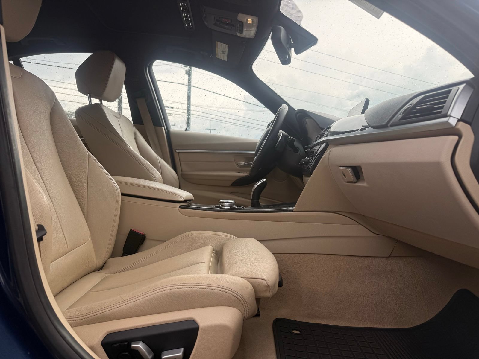 Used 2016 BMW 328i Sedan RWD image 32