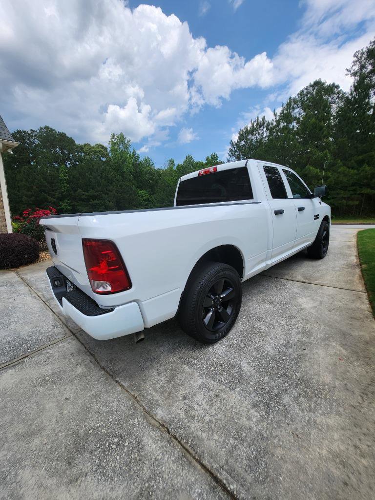 Used 2018 RAM 1500 Express RWD image 5