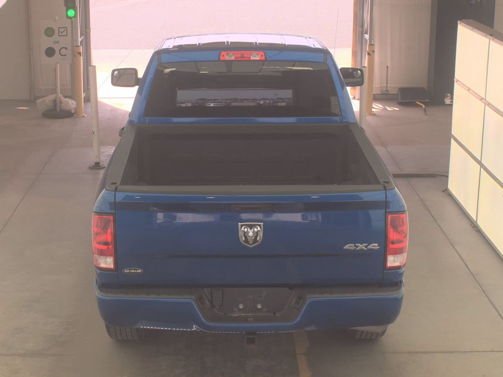 Used 2019 RAM 1500 Express w/ Express Value Package AWD/4WD image 10