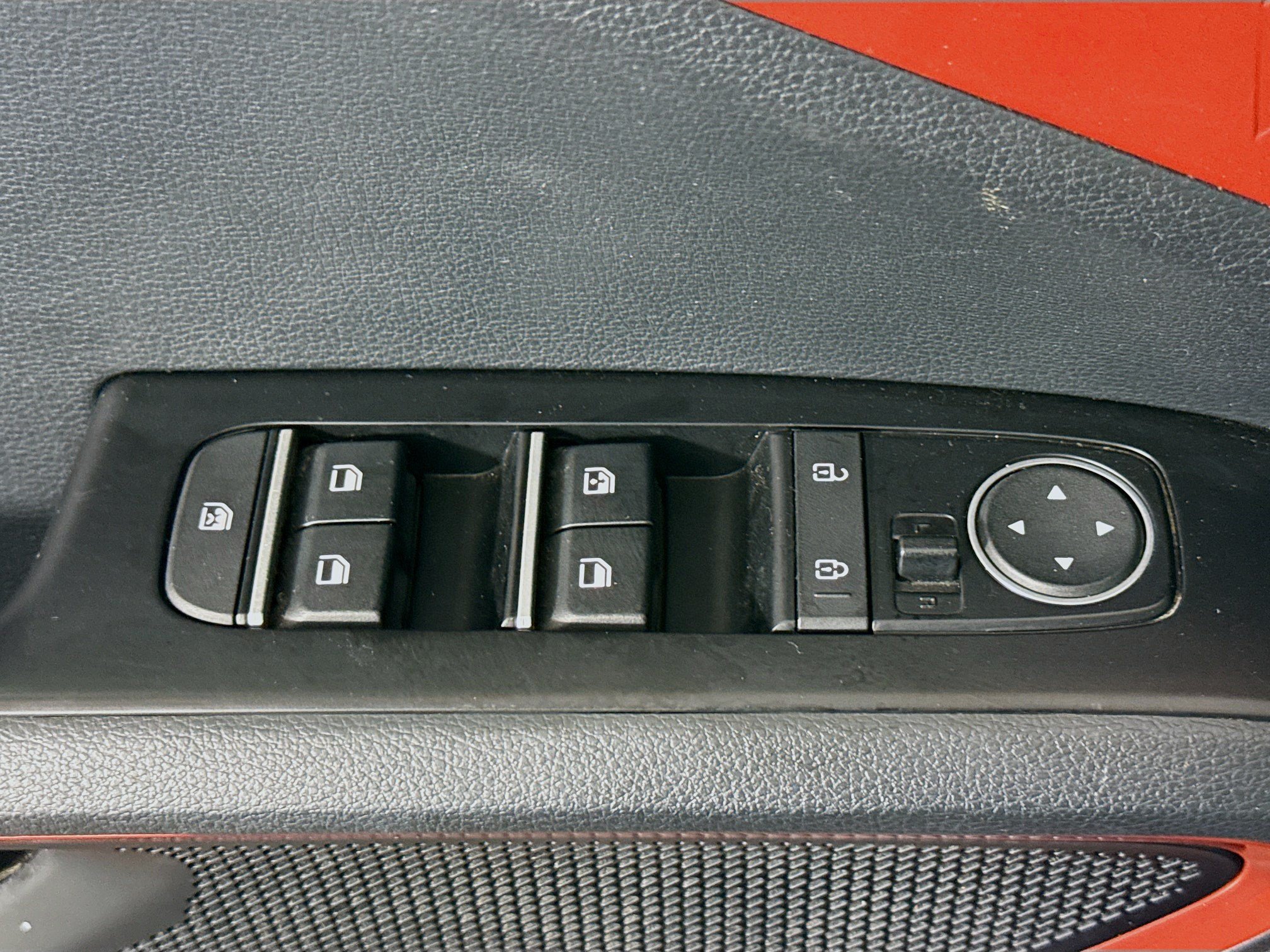 Used 2022 Kia Soul Turbo FWD image 24