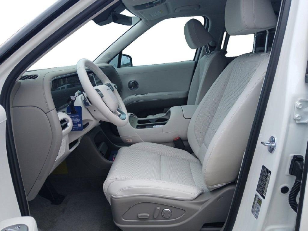 New 2026 Hyundai Palisade FWD Hybrid image 9
