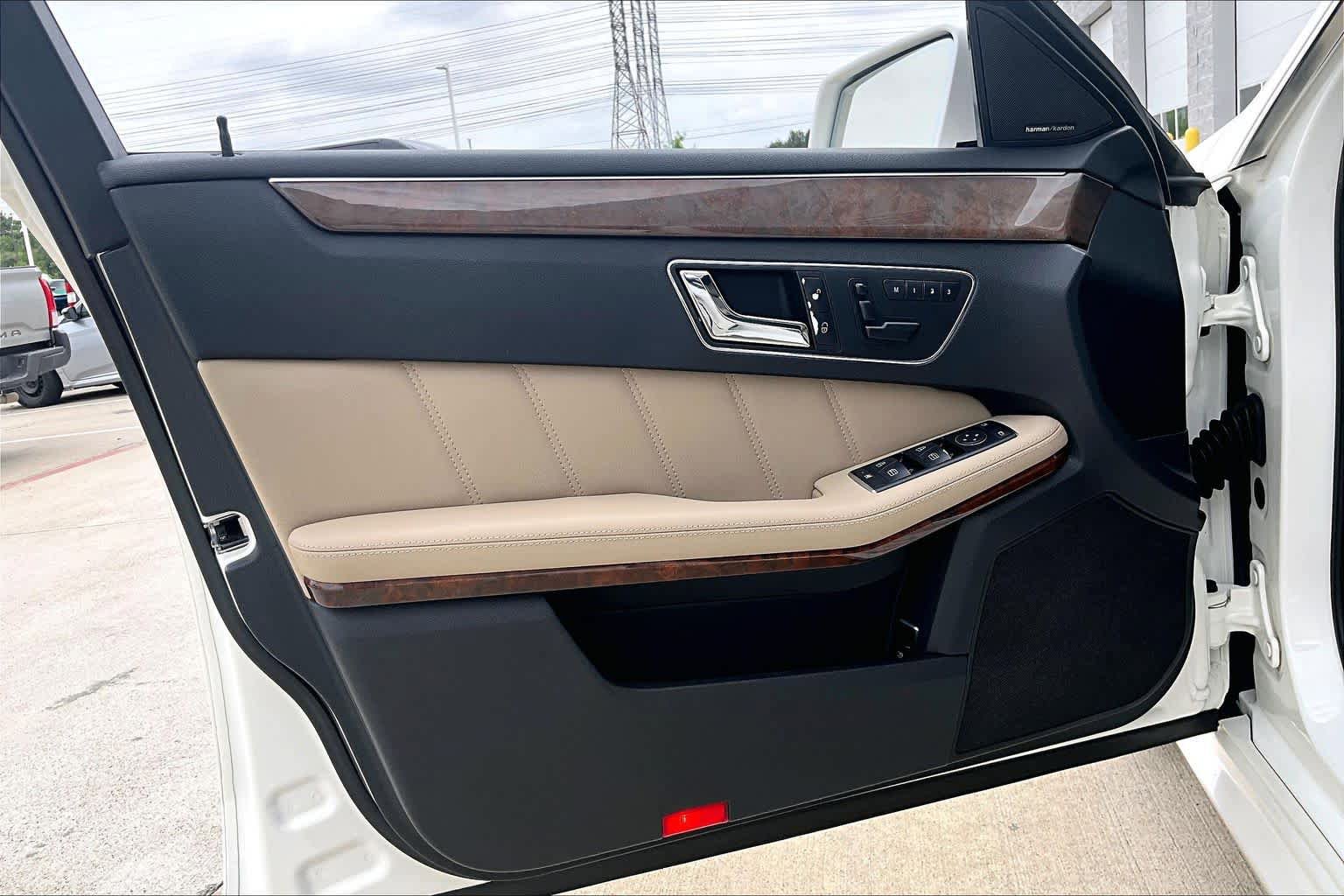 Used 2011 Mercedes-Benz E 350 Sedan image 18