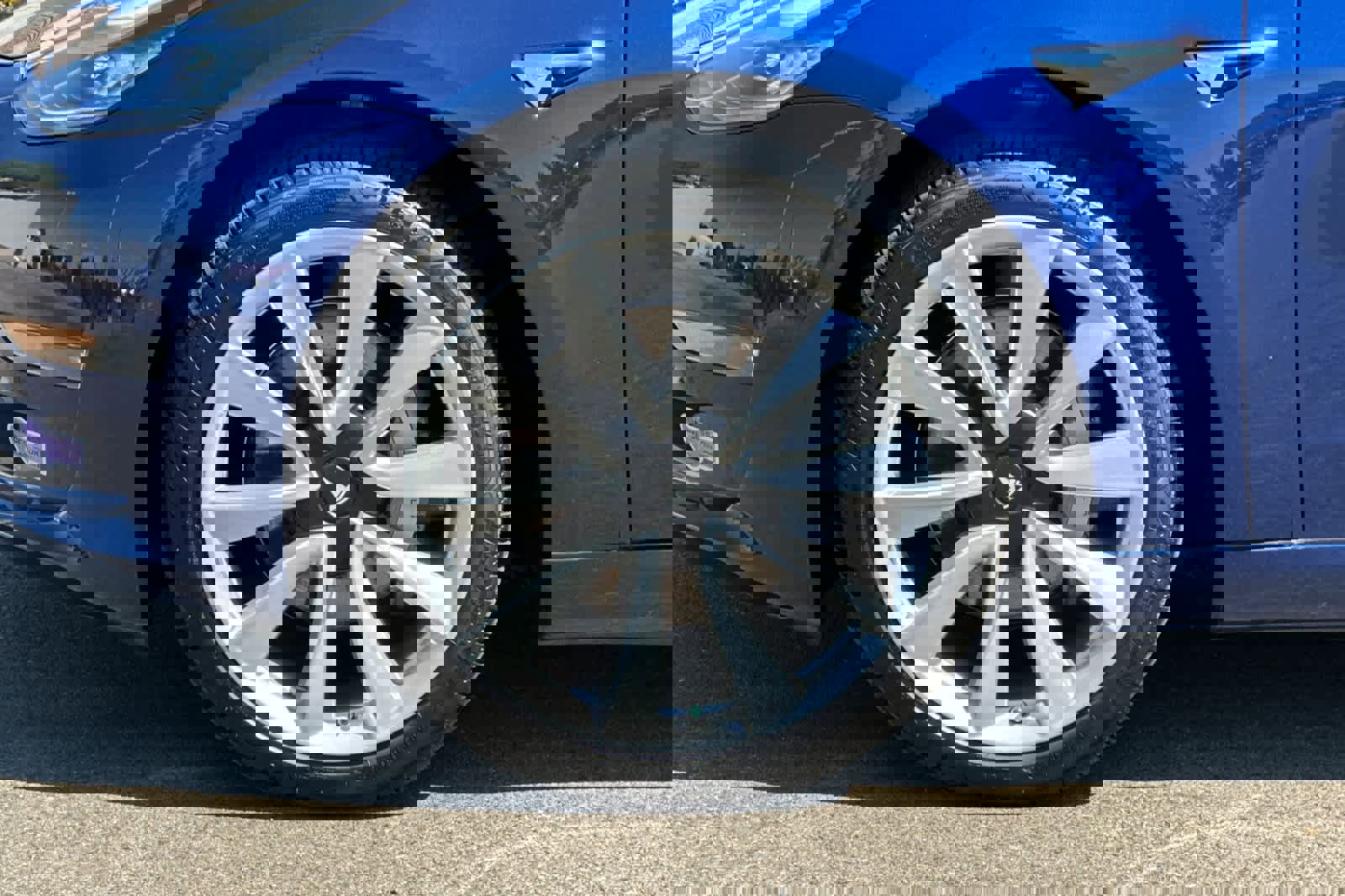 Used 2019 Tesla Model 3 Mid Range image 28