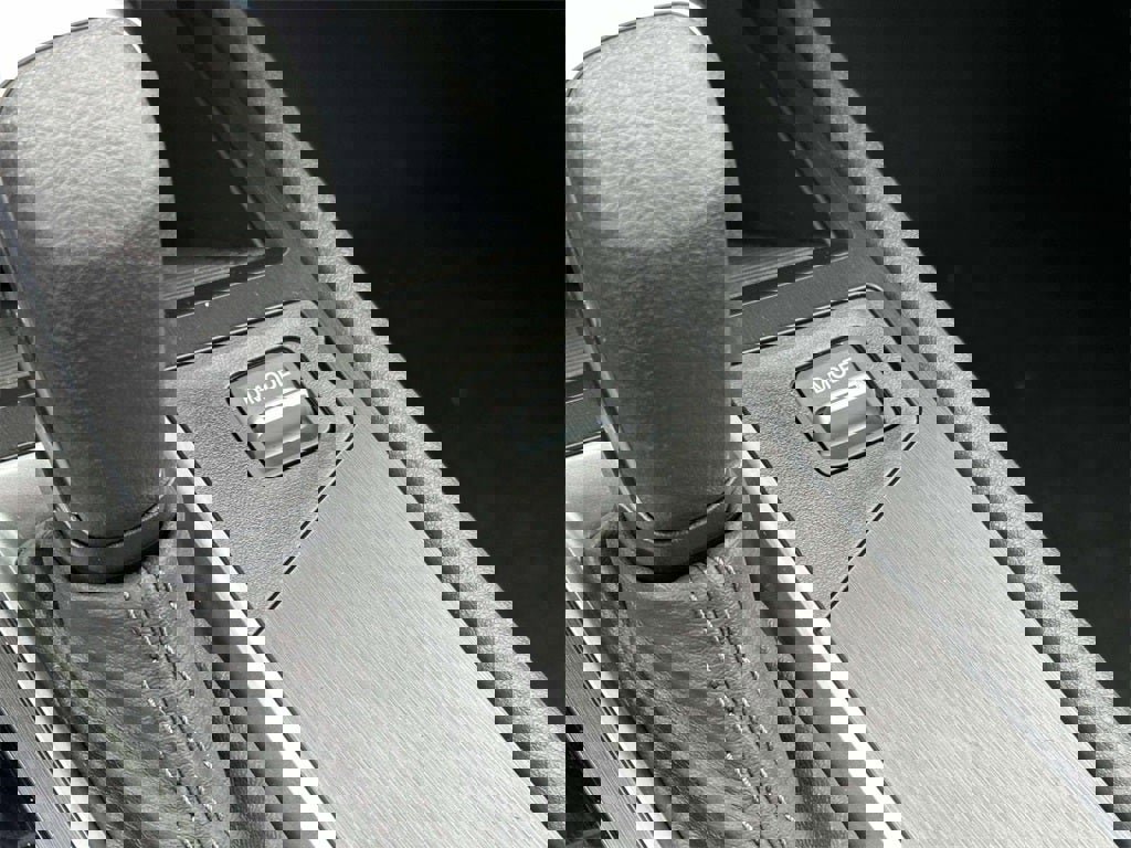 New 2026 Nissan Kicks SV w/ Charging Package image 29