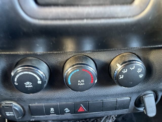 Used 2012 Jeep Wrangler Sport AWD/4WD image 24