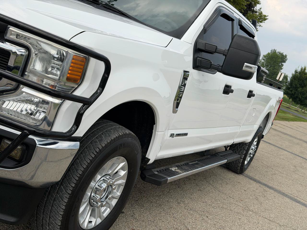 Used 2022 Ford F350 XLT w/ XLT Value Package AWD/4WD image 11