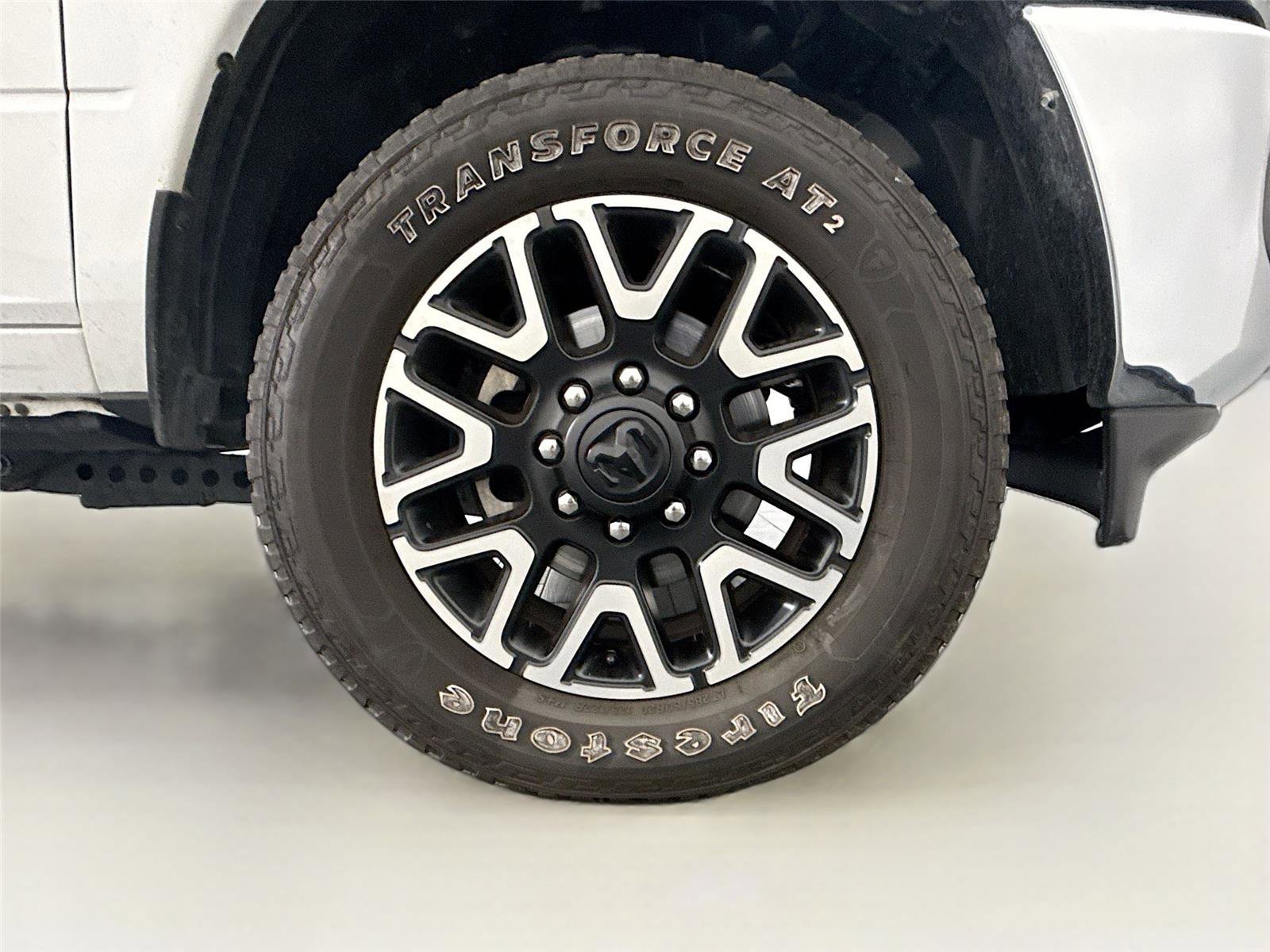 Used 2022 RAM 3500 Big Horn w/ Safety Group B image 10