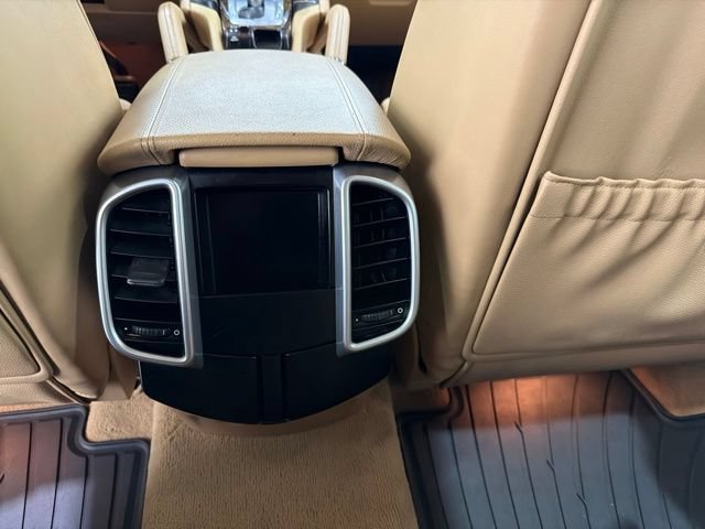 Used 2014 Porsche Cayenne Diesel AWD/4WD image 24
