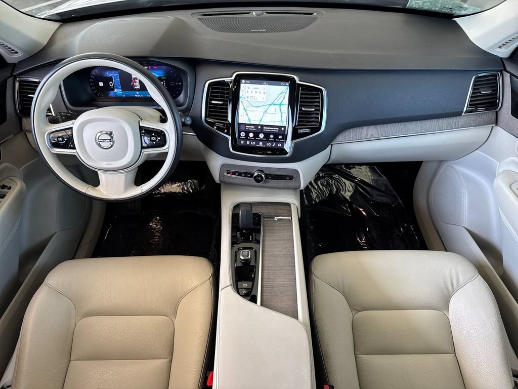 Certified 2023 Volvo XC90 T8 Plus AWD/4WD image 12
