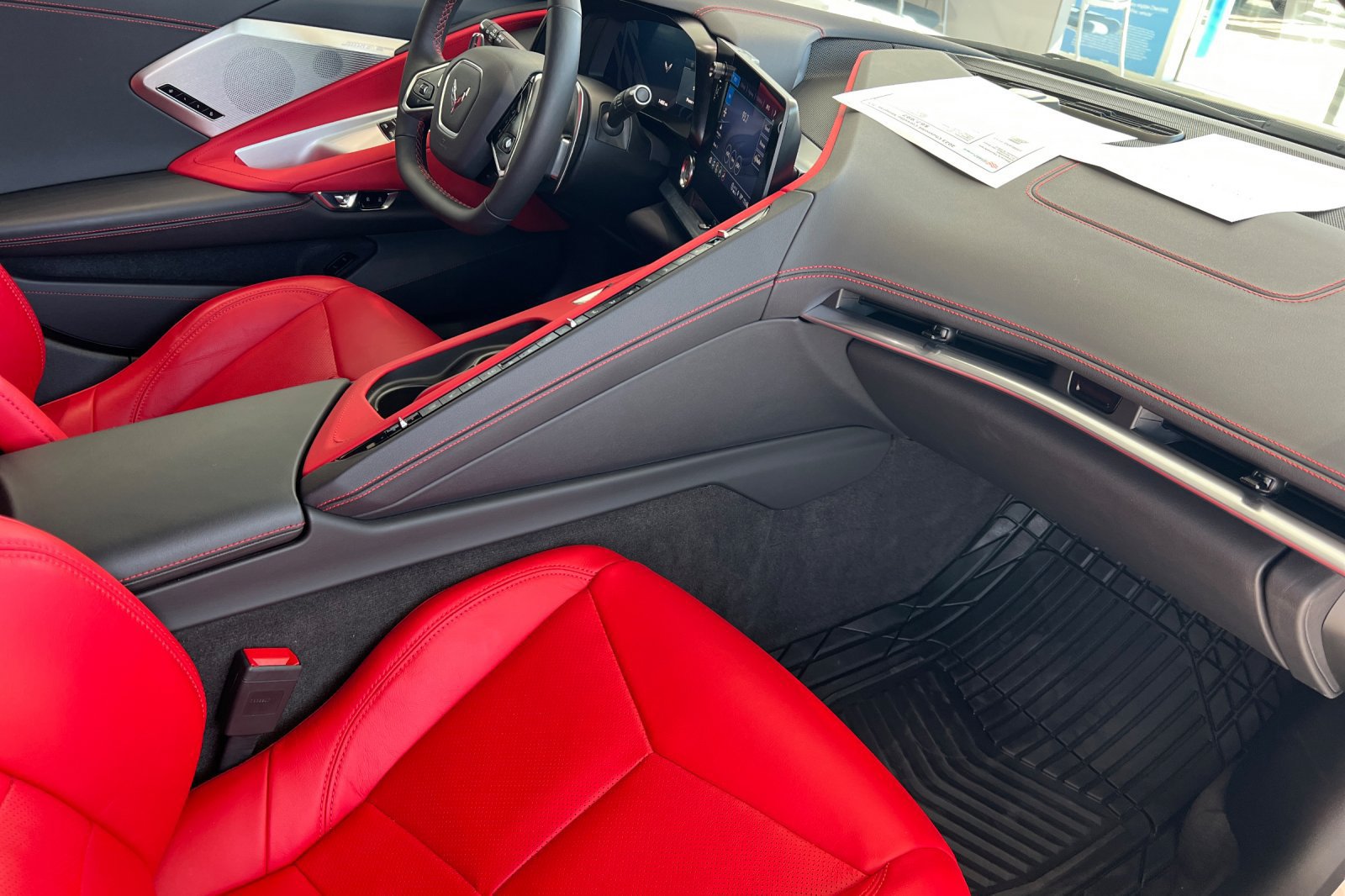 Used 2023 Chevrolet Corvette Stingray Preferred Cpe w/ 2LT RWD image 9