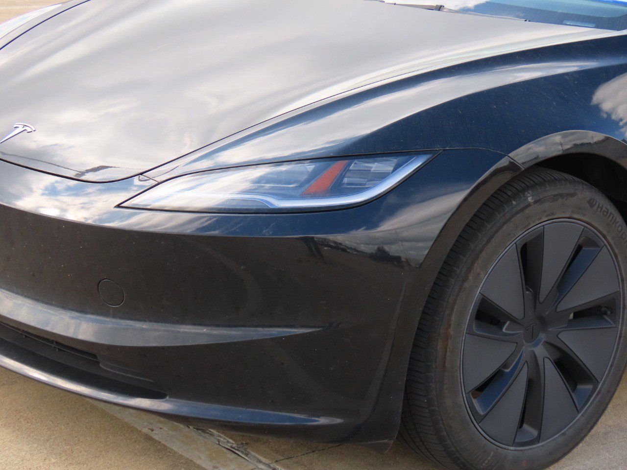 Used 2025 Tesla Model 3 Long Range image 3