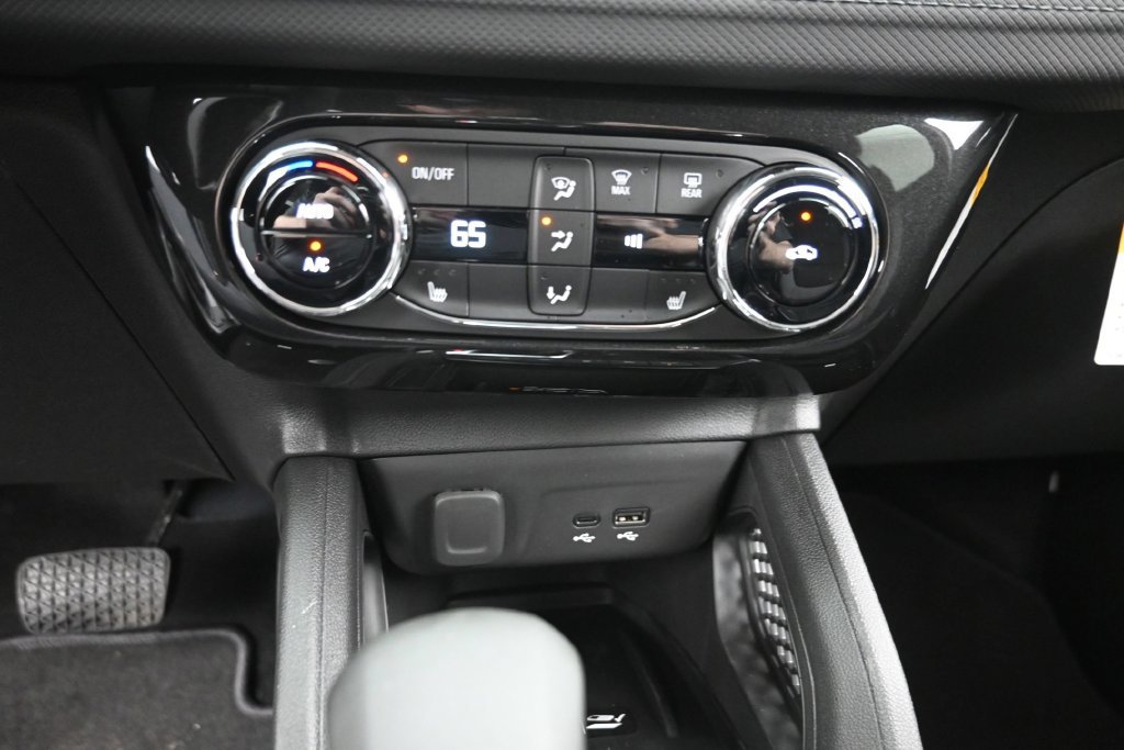 New 2026 Chevrolet TrailBlazer LT w/ Convenience Package AWD/4WD image 20
