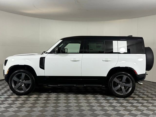 New 2025 Land Rover Defender 110 V8 image 3