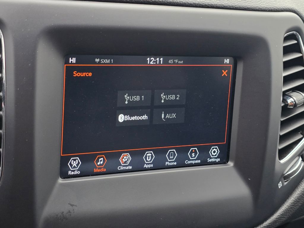 Used 2021 Jeep Compass Latitude image 39