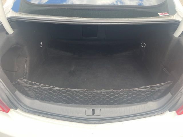 Used 2011 Buick Regal CXL w/ RL5 Preferred Equipment Group FWD image 9