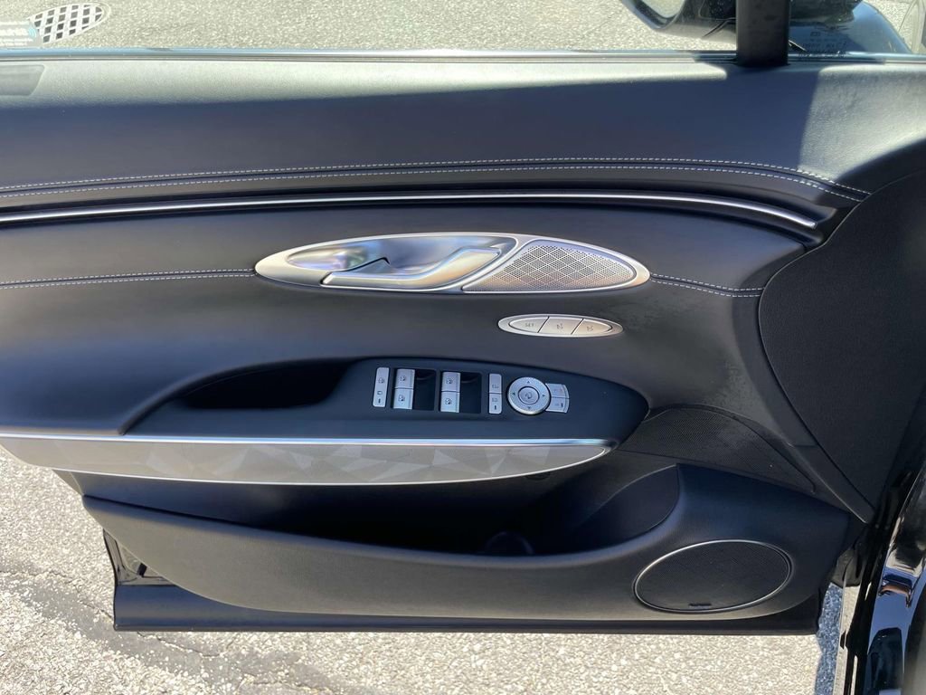 Certified 2024 Genesis GV70 3.5T Sport w/ Sport Advanced Package image 16