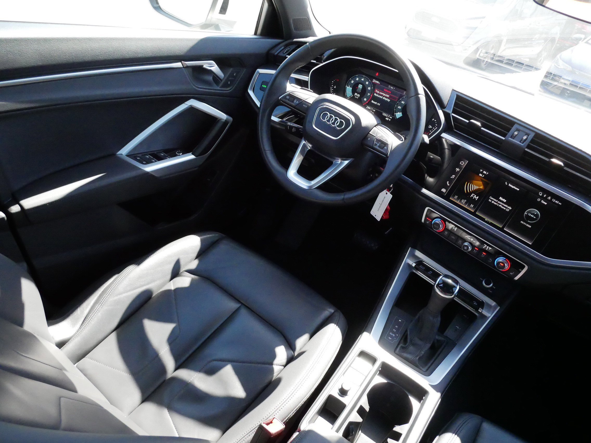 Used 2025 Audi Q3 2.0T Premium AWD/4WD image 9