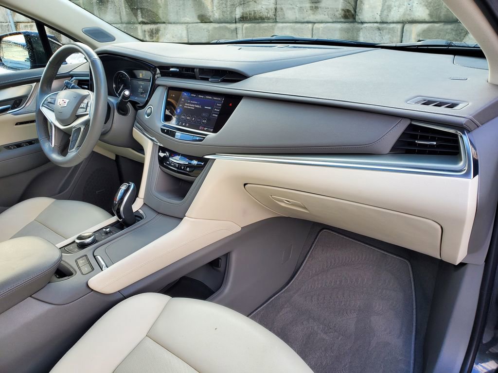 Certified 2023 Cadillac XT5 Premium Luxury image 42