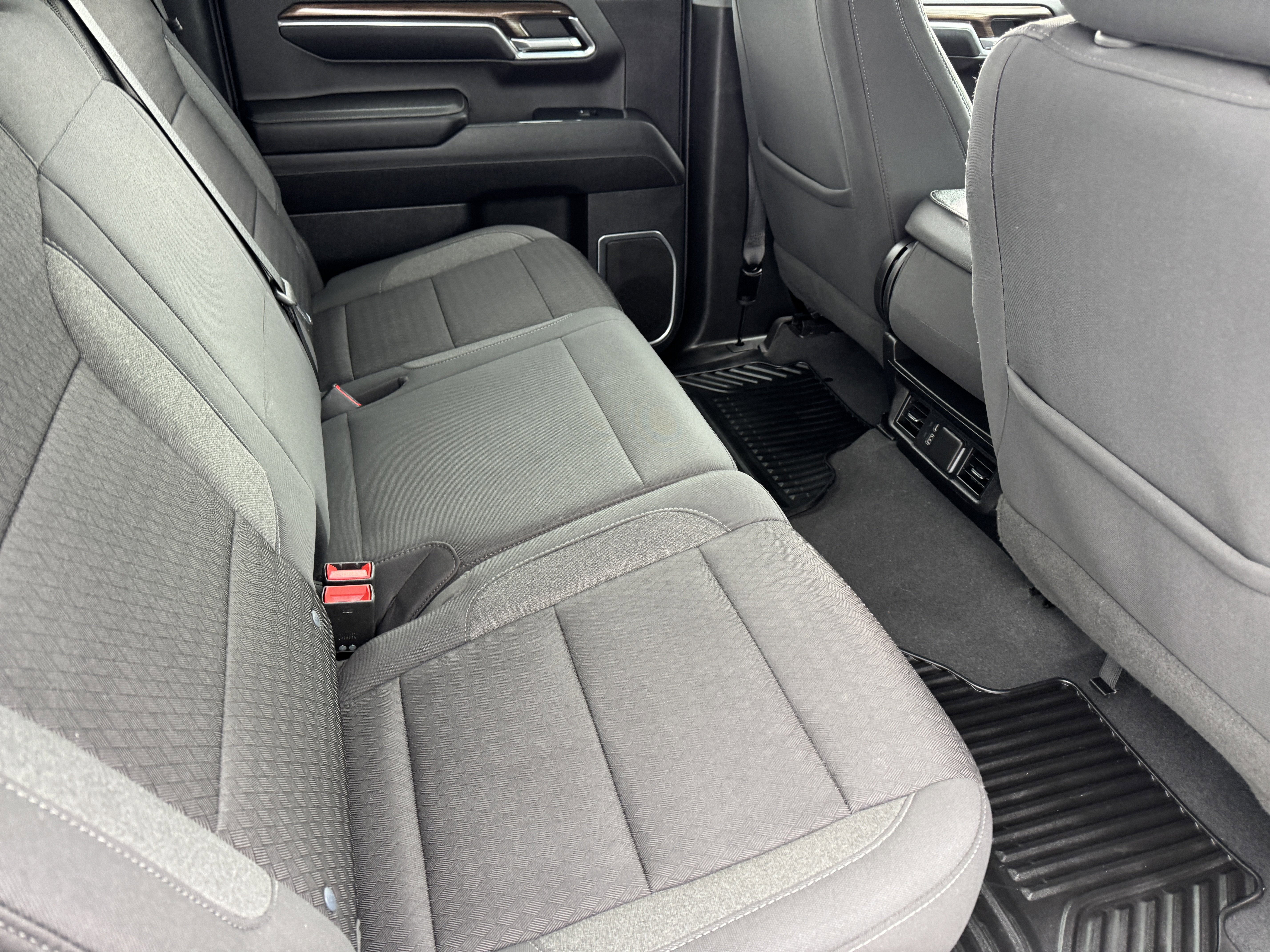 Used 2023 Chevrolet Silverado 1500 LT image 20