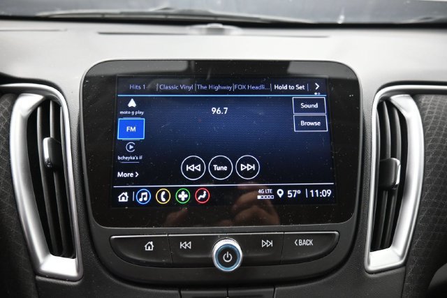 Used 2025 Chevrolet Malibu LT FWD image 30