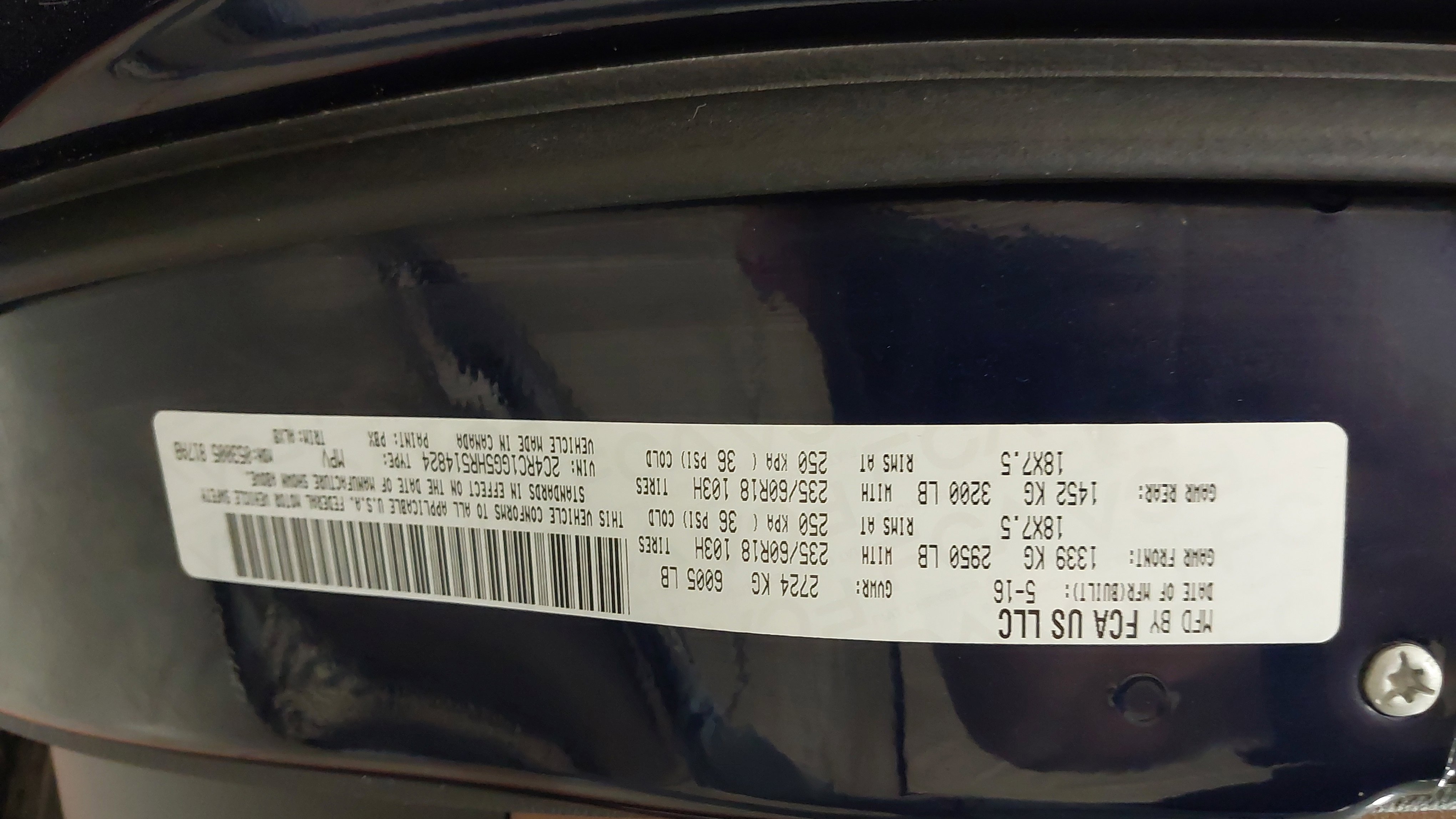 Used 2017 Chrysler Pacifica Limited w/ UConnect Theater Package image 34