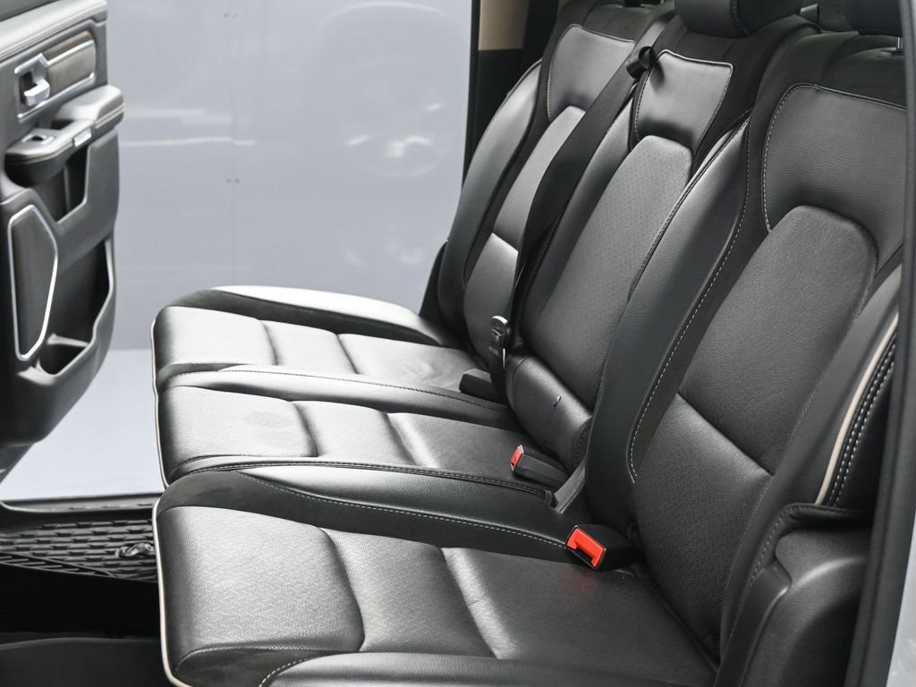 Used 2021 RAM 1500 Laramie image 21