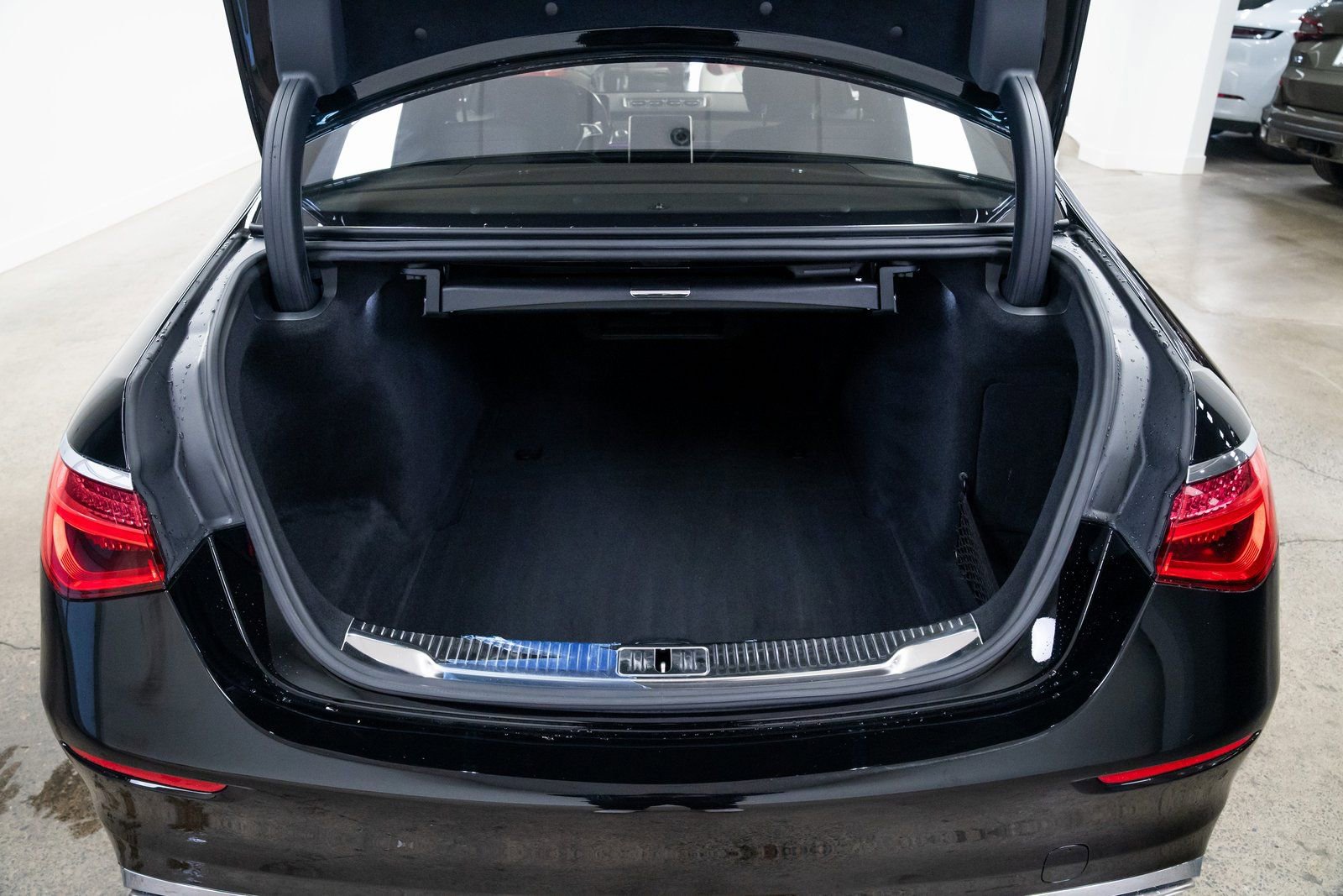 Used 2023 Mercedes-Benz S 580 4MATIC Sedan image 8