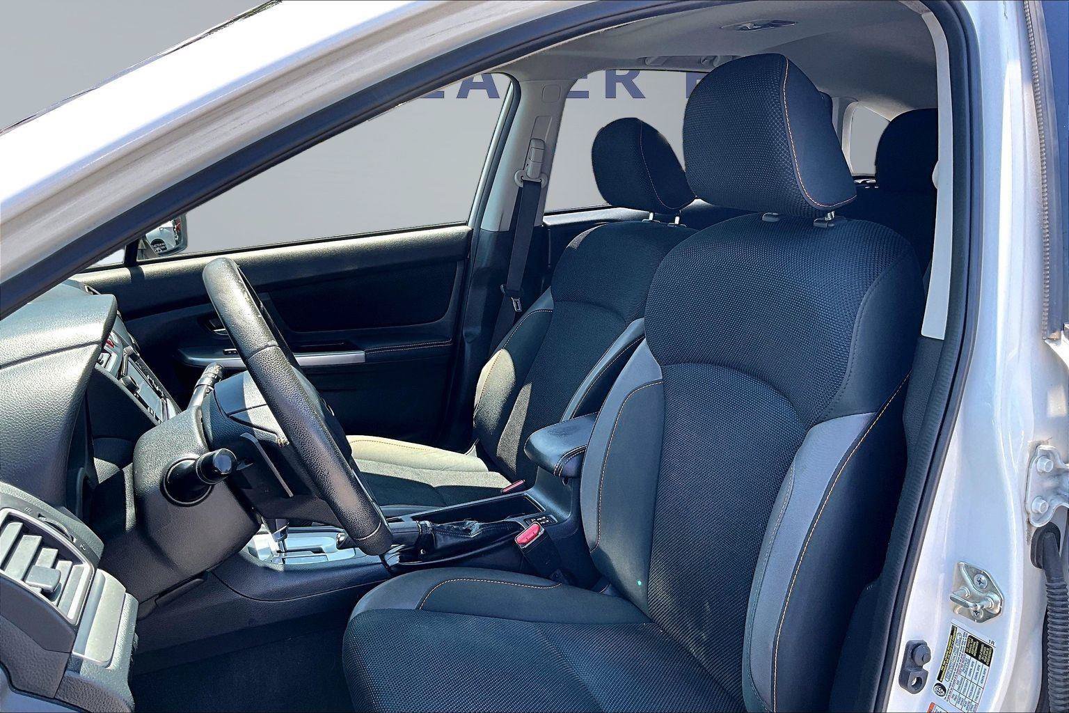 Used 2017 Subaru Crosstrek 2.0i Premium w/ Moonroof Package AWD/4WD image 21