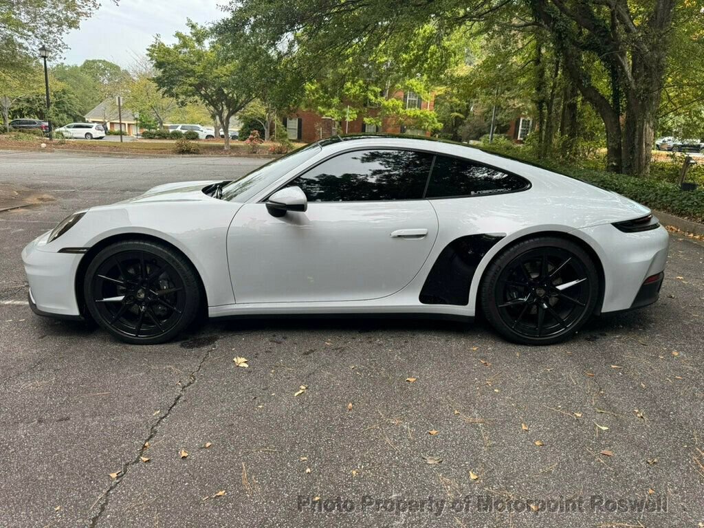 Used 2025 Porsche 911 Carrera image 10
