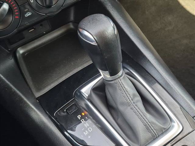 Used 2015 MAZDA MAZDA3 i Sport FWD image 11