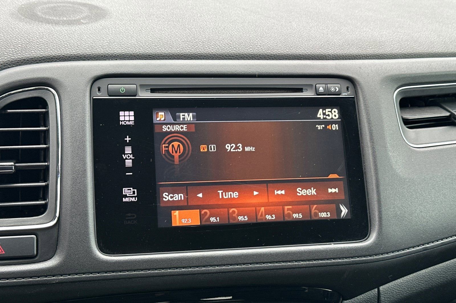 Used 2017 Honda HR-V EX image 18