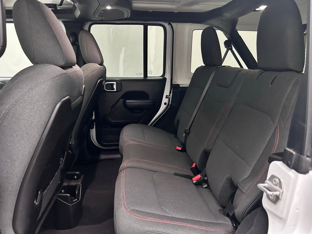 Certified 2025 Jeep Wrangler Unlimited Rubicon image 12