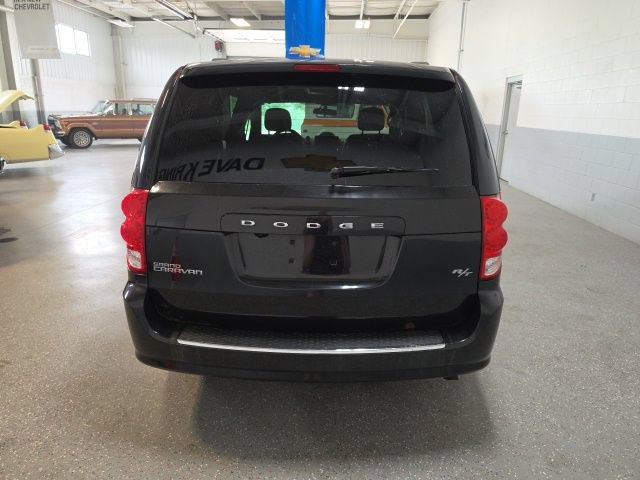 Used 2014 Dodge Grand Caravan R/T FWD image 4