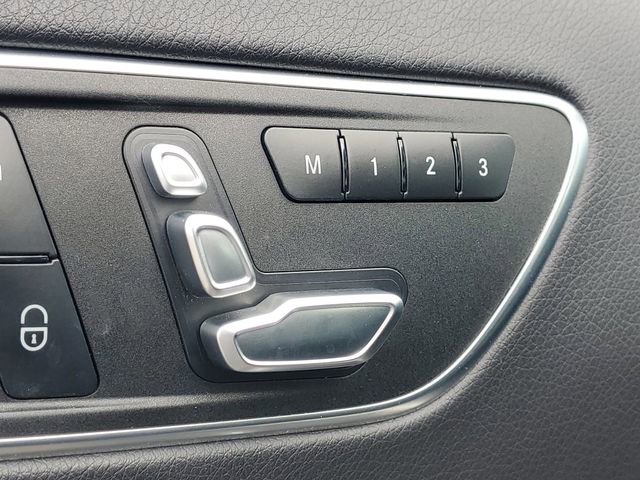 Used 2018 Mercedes-Benz GLA 250 4MATIC image 13
