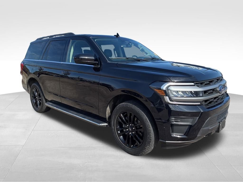 Used 2023 Ford Expedition XLT image 8