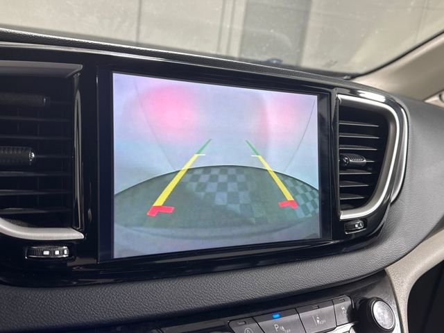 Used 2023 Chrysler Pacifica Touring-L image 36