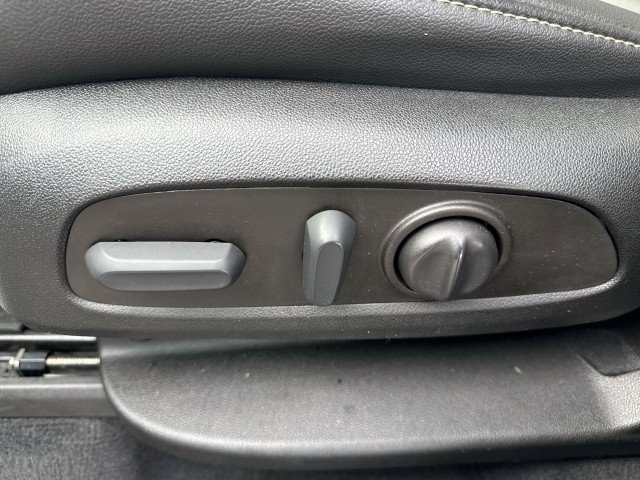 Certified 2023 Chevrolet Traverse LT image 14