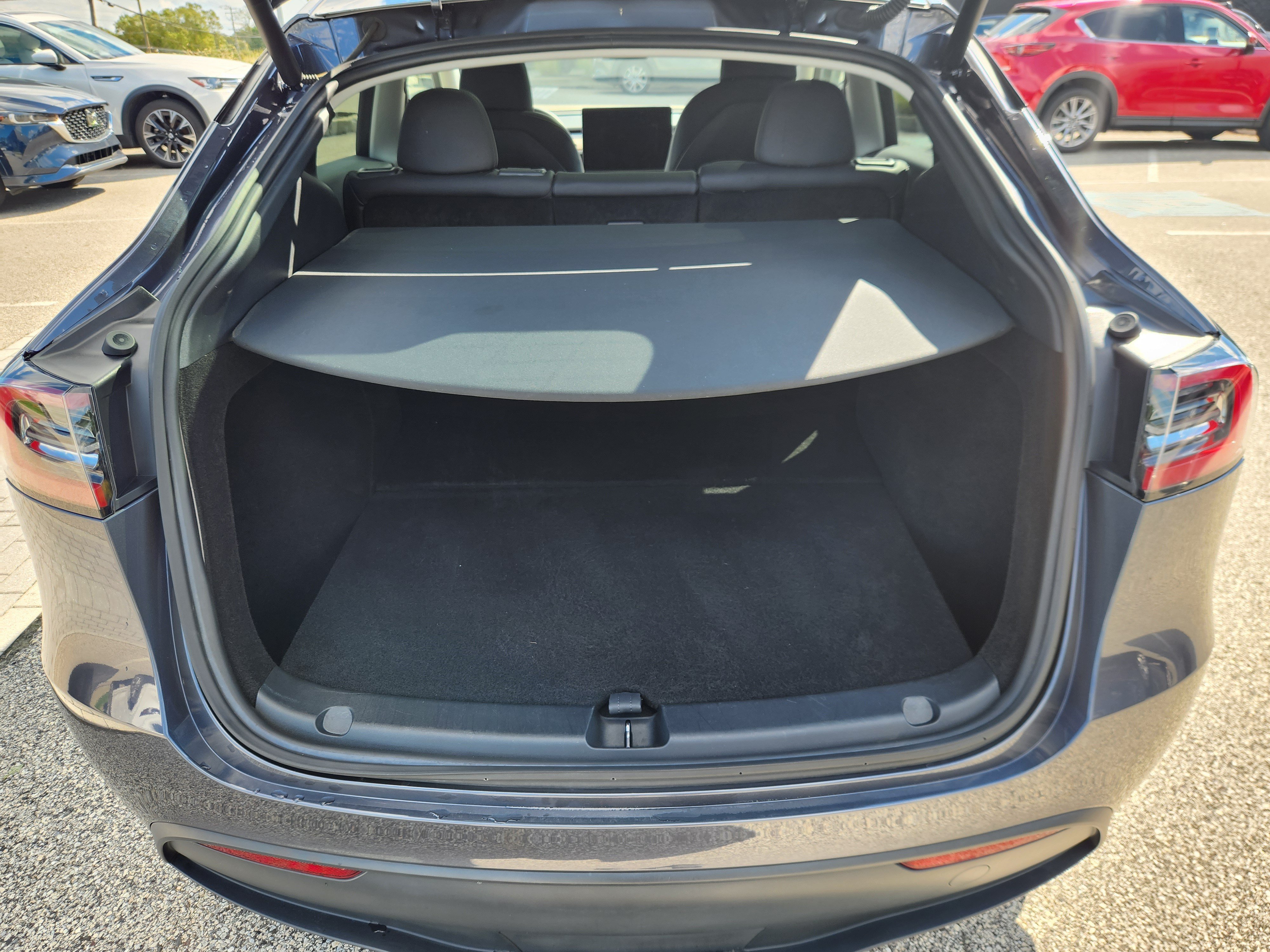 Used 2023 Tesla Model Y Long Range AWD/4WD image 19