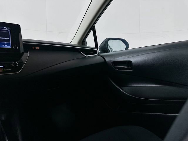 Used 2022 Toyota Corolla LE image 22