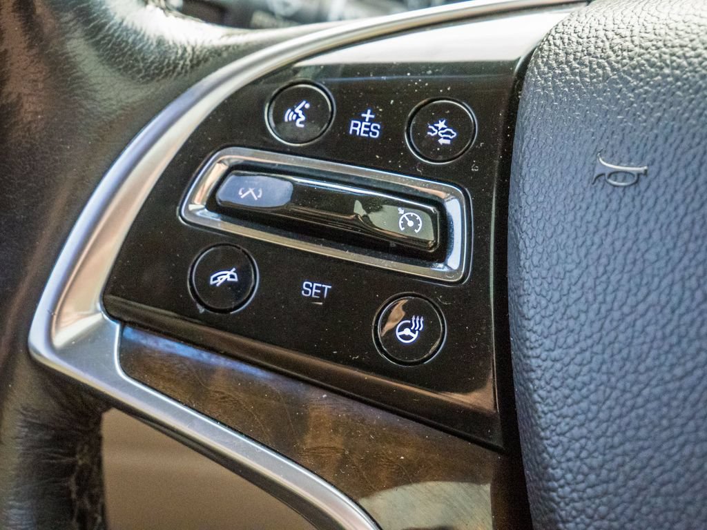 Used 2018 Cadillac Escalade Luxury RWD image 40