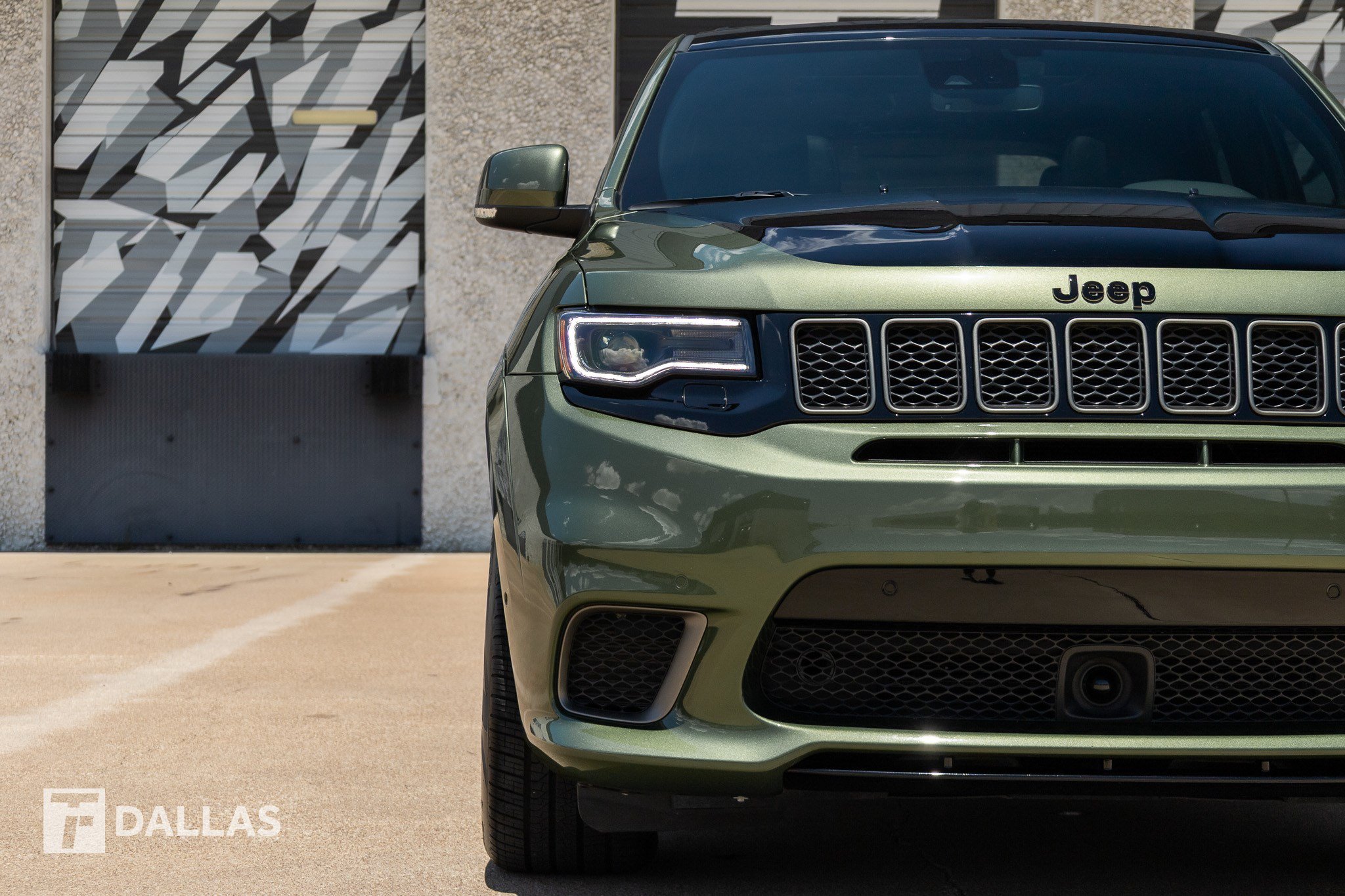 Used 2021 Jeep Grand Cherokee Trackhawk AWD/4WD image 4