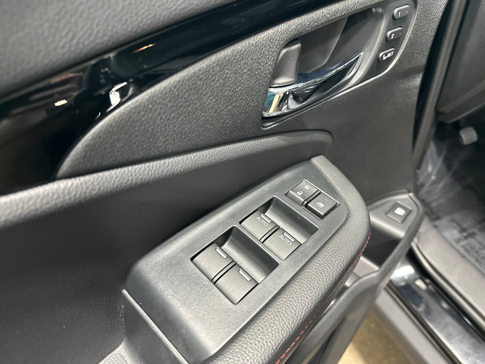 Used 2023 Honda Ridgeline Black Edition image 16