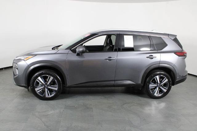 Certified 2026 Nissan Rogue SL FWD image 12