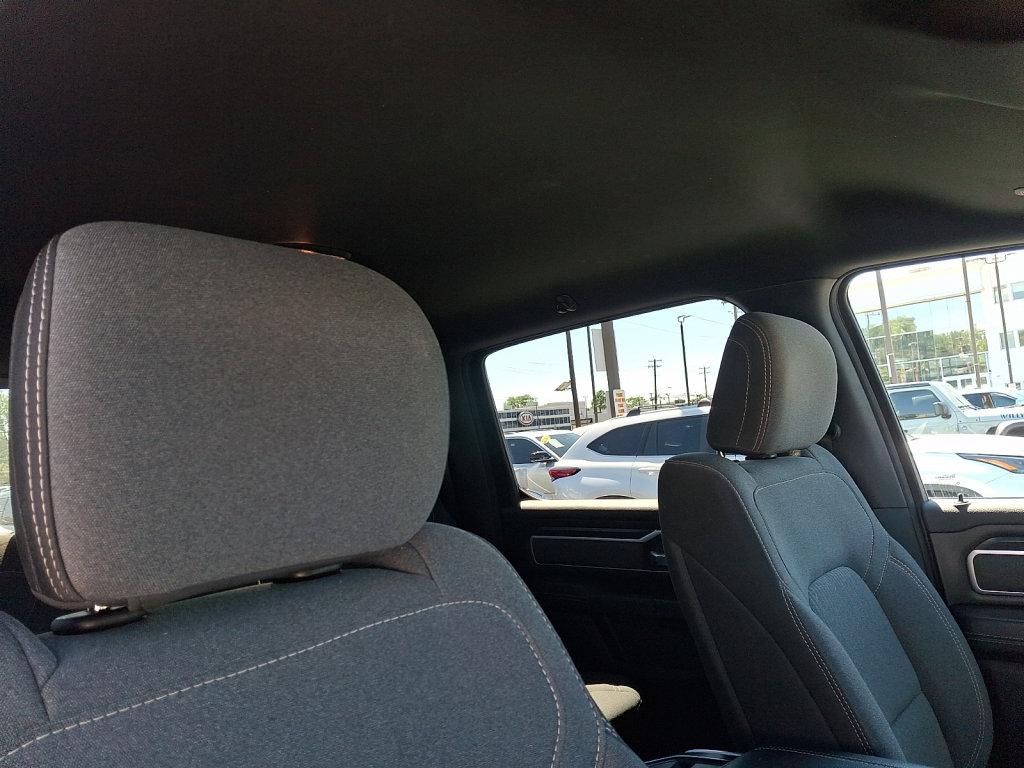 Used 2022 RAM 1500 Big Horn AWD/4WD image 13